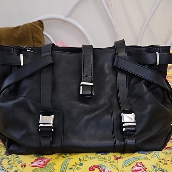 LK Bennett Handbags - LK Bennett Elegant Black Leather Tote Bag